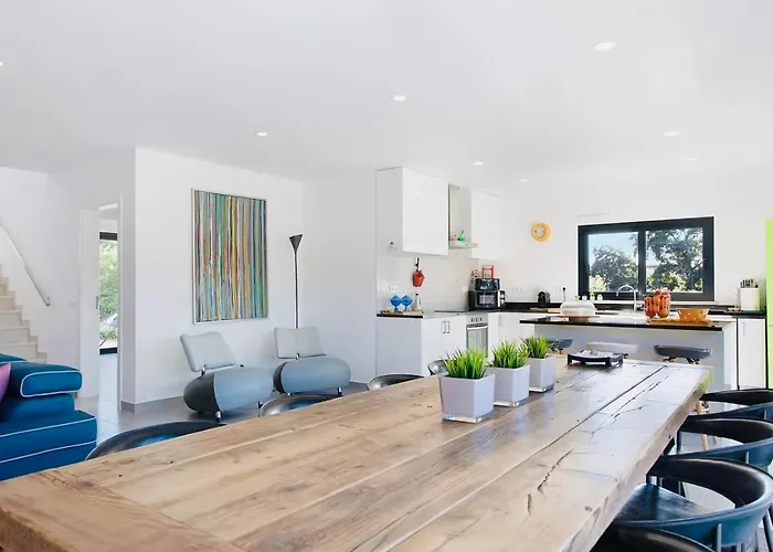 Villa 33 Silver Coast